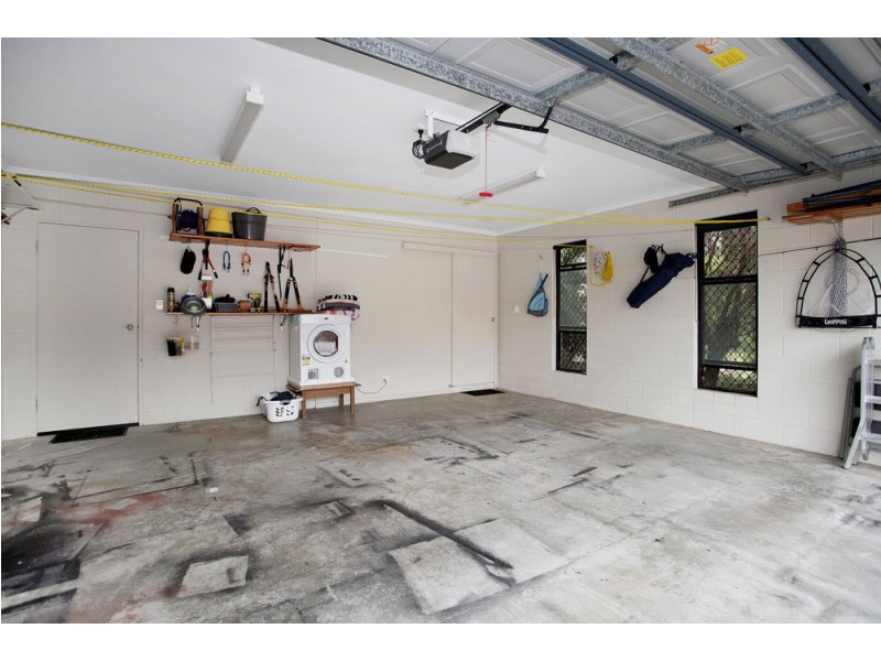 12 Seacove Court, Eimeo QLD 4740