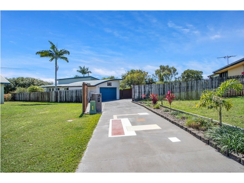 12 Seacove Court, Eimeo QLD 4740