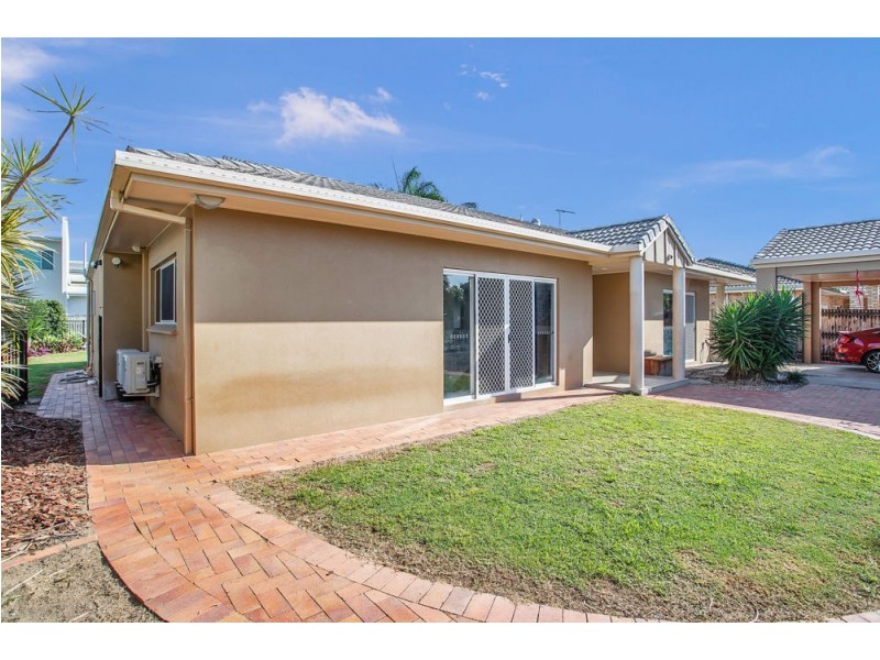 10 ANGLERS PARADE, Blacks Beach QLD 4740