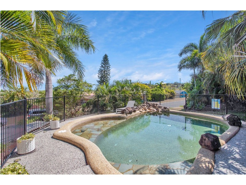 10 McLaughlin Drive, Eimeo QLD 4740