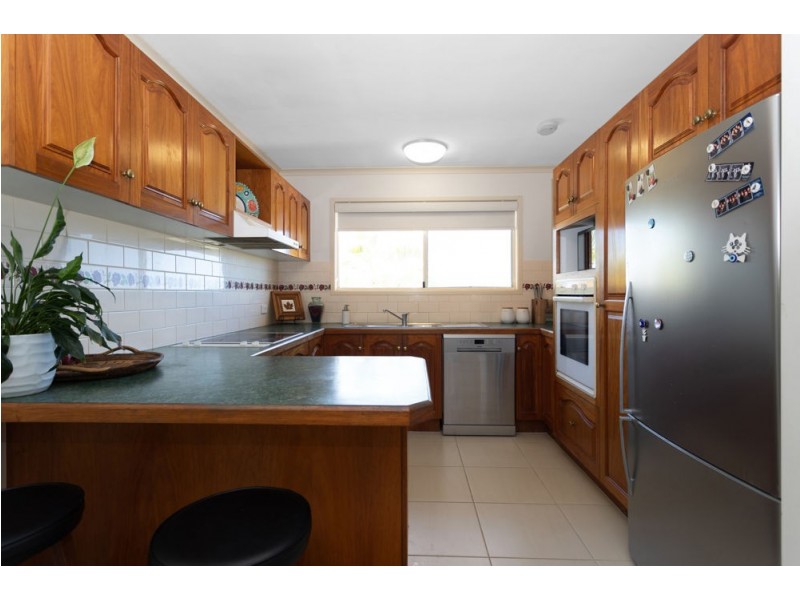 10 McLaughlin Drive, Eimeo QLD 4740