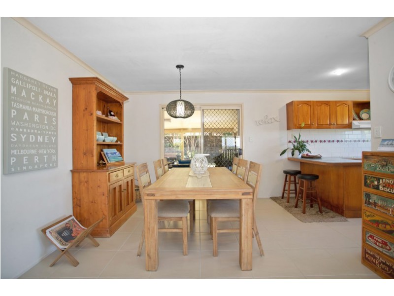 10 McLaughlin Drive, Eimeo QLD 4740