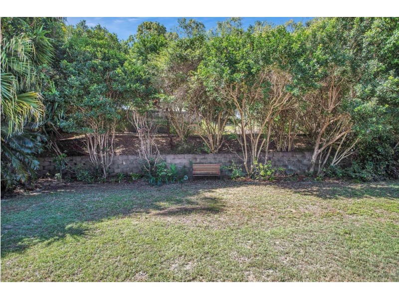 10 McLaughlin Drive, Eimeo QLD 4740