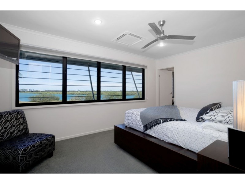 33 Riverleigh Drive, North Mackay QLD 4740