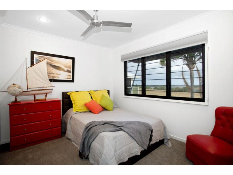 33 Riverleigh Drive, North Mackay QLD 4740