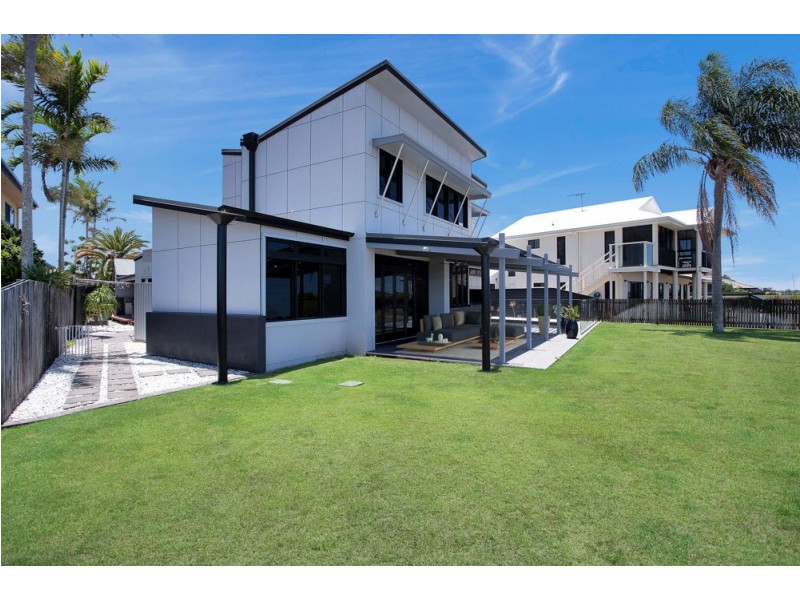 33 Riverleigh Drive, North Mackay QLD 4740