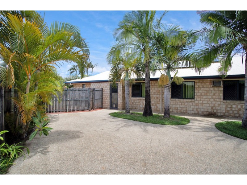 6 Cocos Court, North Mackay QLD 4740