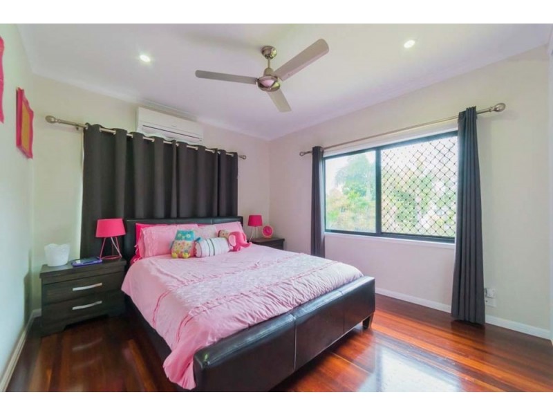 6 Weir Street, East Mackay QLD 4740