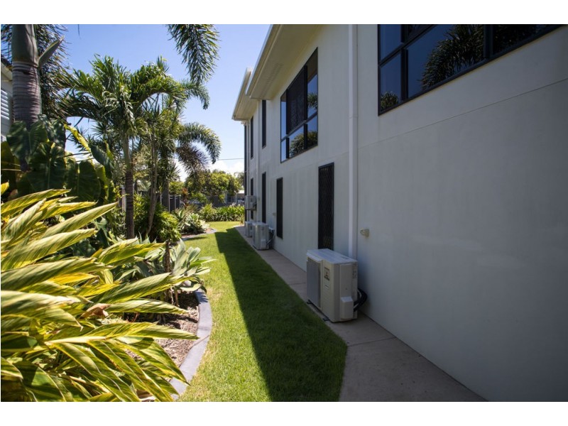 6 Weir Street, East Mackay QLD 4740