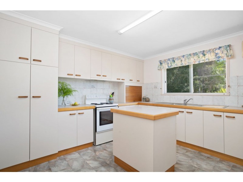 13 Van Eldik Avenue, Andergrove QLD 4740