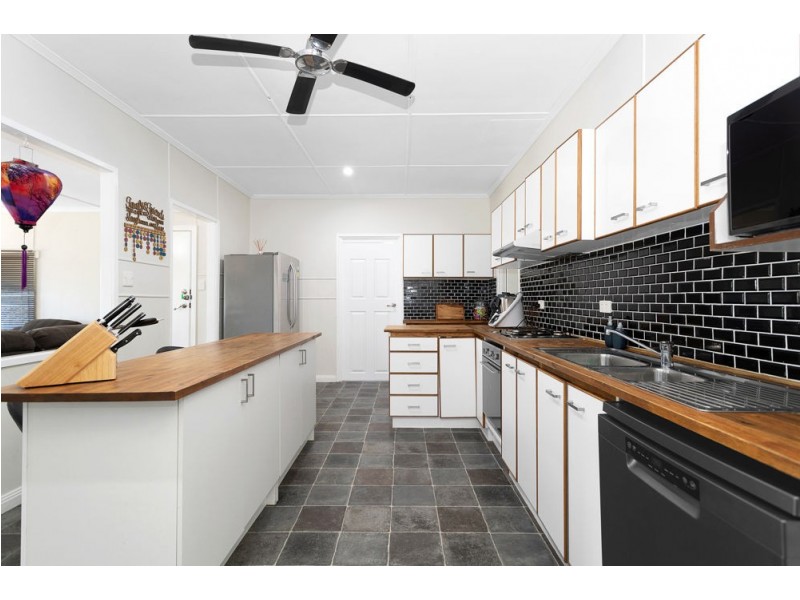 63 Bannister Street, South Mackay QLD 4740
