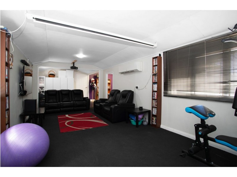 63 Bannister Street, South Mackay QLD 4740