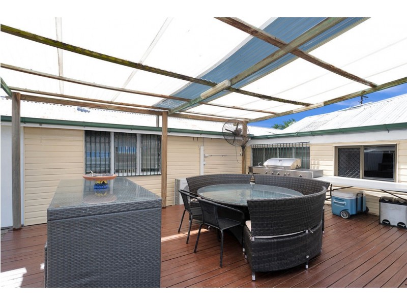 63 Bannister Street, South Mackay QLD 4740