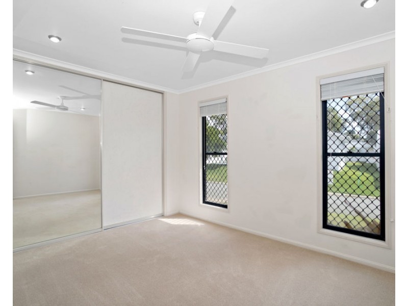 27/4 Bourke Street, Blacks Beach QLD 4740