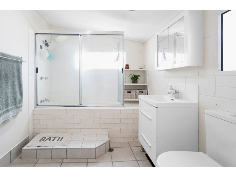 40 Canberra Street, North Mackay QLD 4740