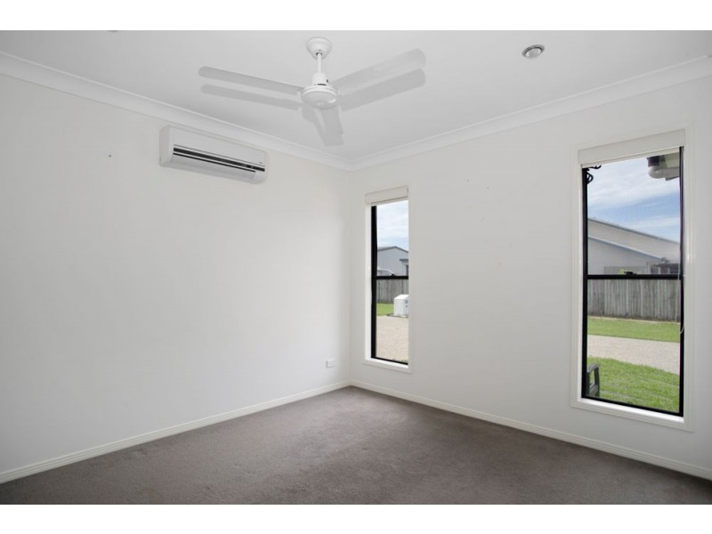 5 Woodroffe Place, Glenella QLD 4740