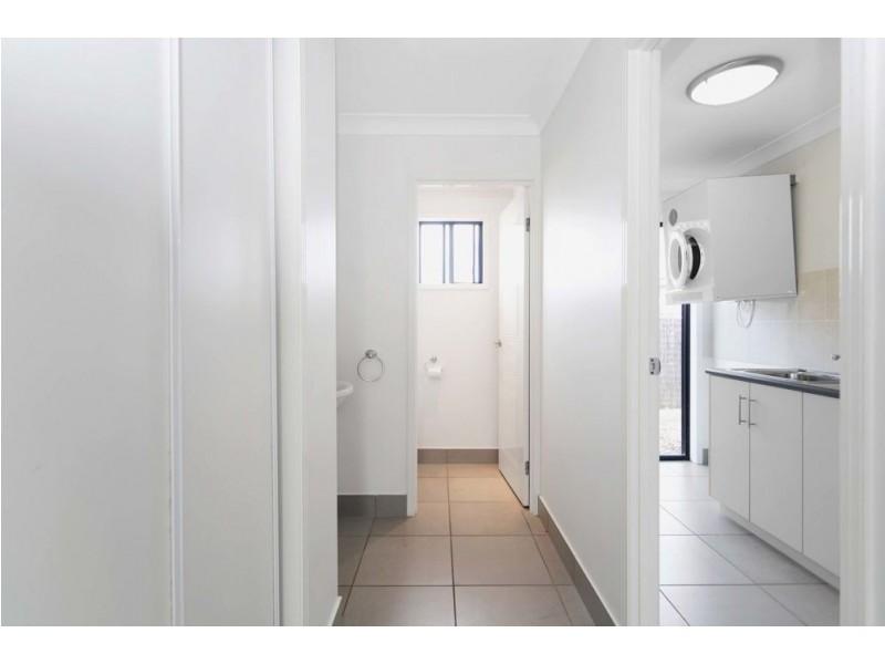 5 Woodroffe Place, Glenella QLD 4740