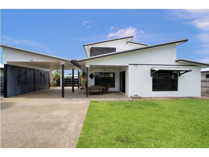 5 Woodroffe Place, Glenella QLD 4740