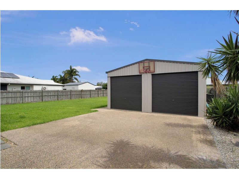 5 Woodroffe Place, Glenella QLD 4740