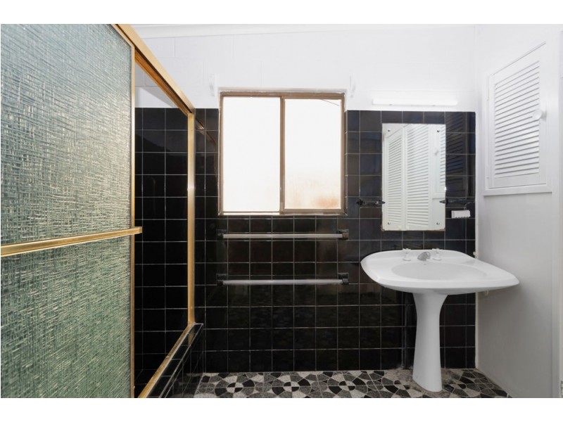 10 Boulton Street, South Mackay QLD 4740