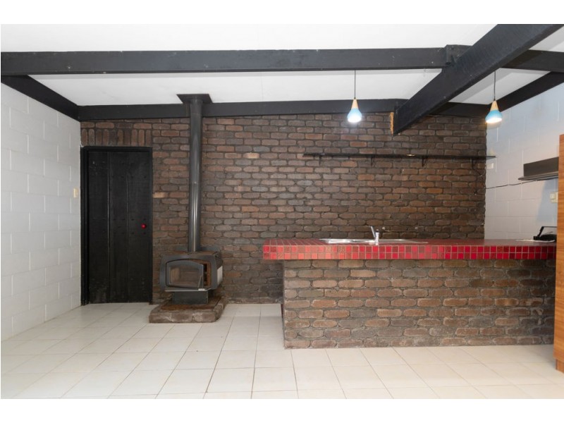 10 Boulton Street, South Mackay QLD 4740