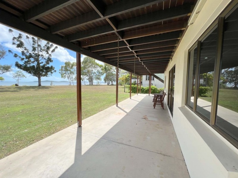 22 Murray Road, St Helens Beach QLD 4798