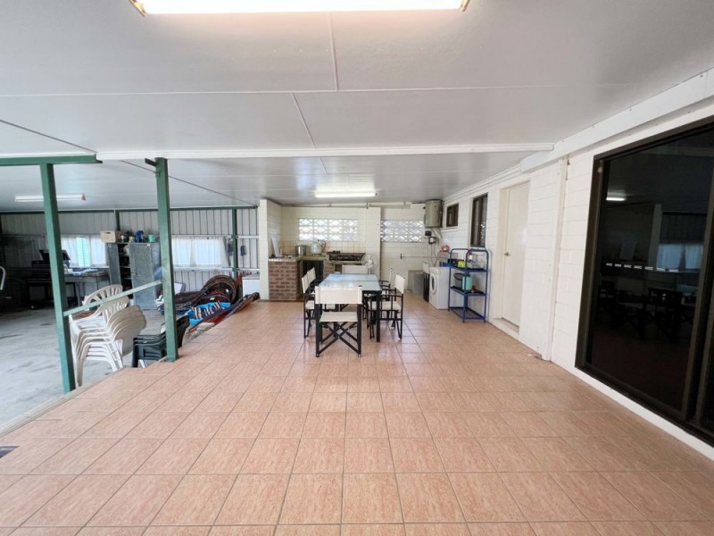22 Murray Road, St Helens Beach QLD 4798