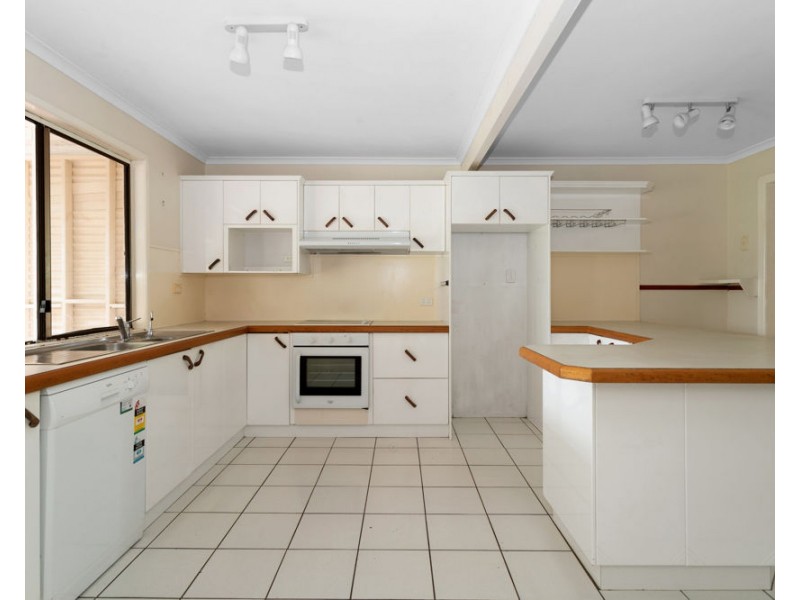 40 Blacks Beach Road, Blacks Beach QLD 4740