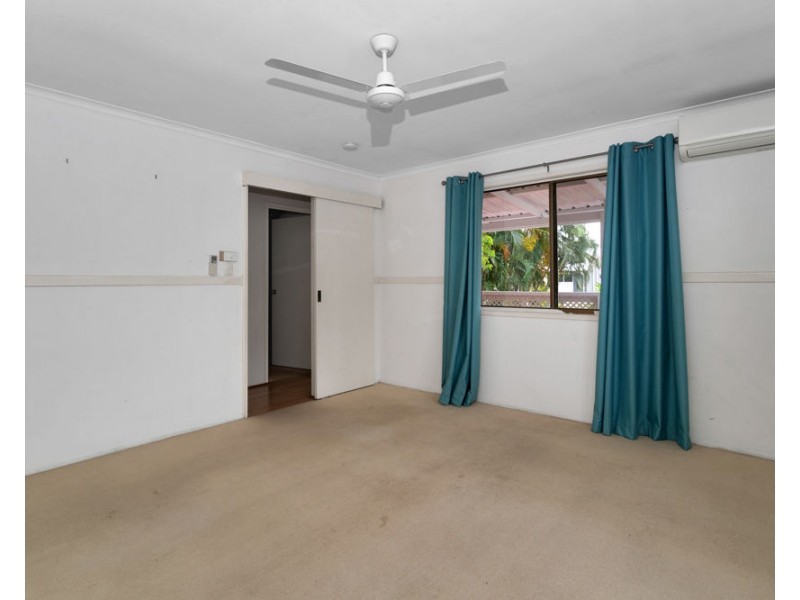 40 Blacks Beach Road, Blacks Beach QLD 4740