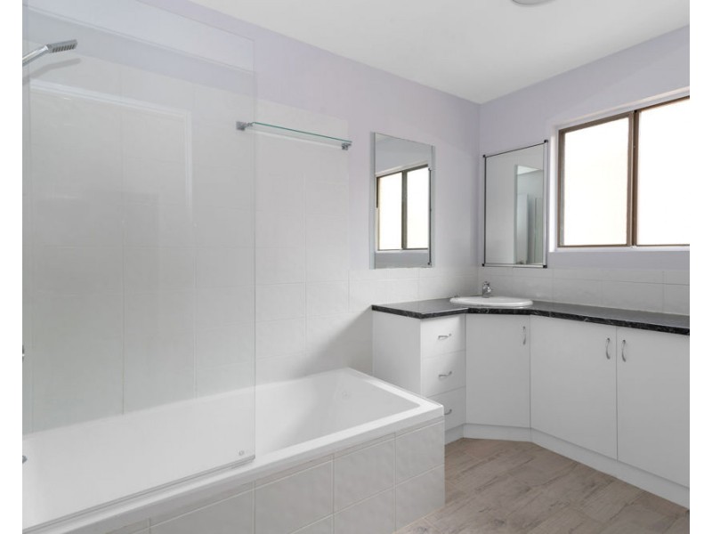 40 Blacks Beach Road, Blacks Beach QLD 4740