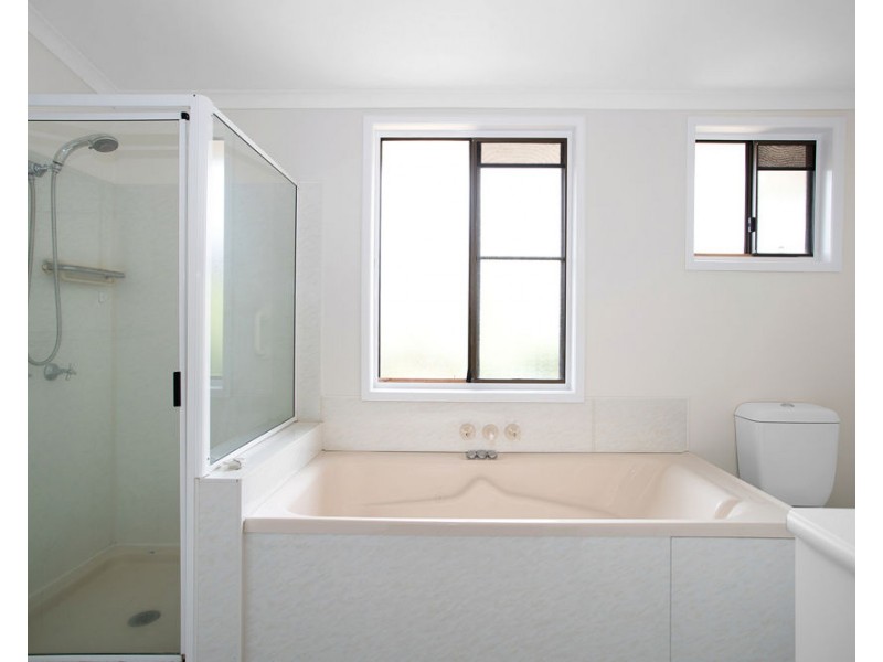 40 Blacks Beach Road, Blacks Beach QLD 4740