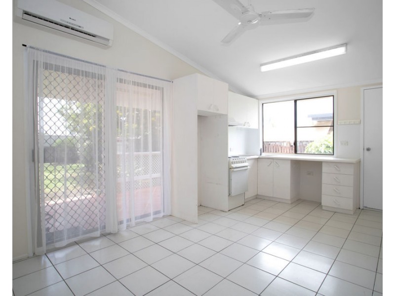 40 Blacks Beach Road, Blacks Beach QLD 4740