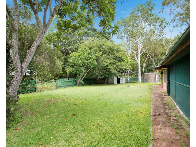 11 Windsor Drive, Hay Point QLD 4740