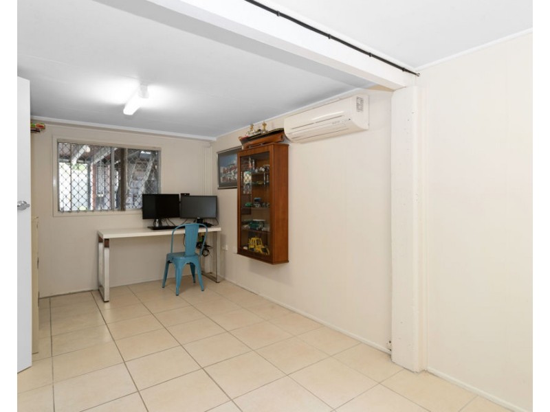 42 Arthur Street, Mount Pleasant QLD 4740