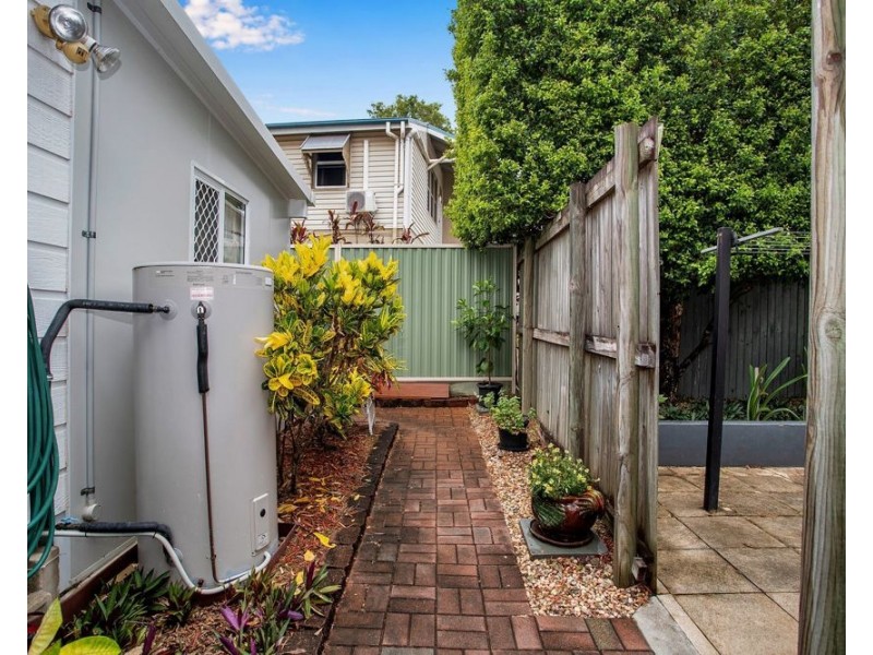 42 Arthur Street, Mount Pleasant QLD 4740