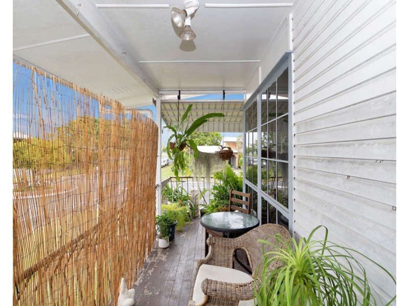 33 Meadow Street, North Mackay QLD 4740