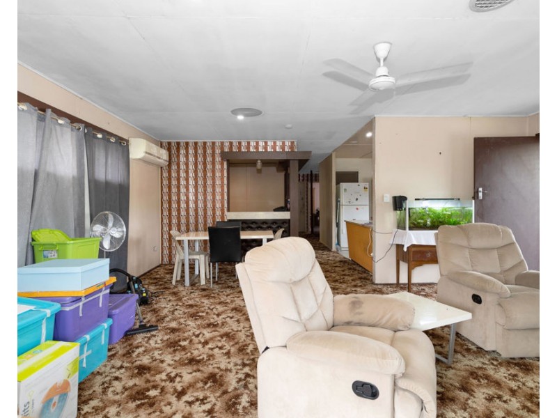 33 Meadow Street, North Mackay QLD 4740