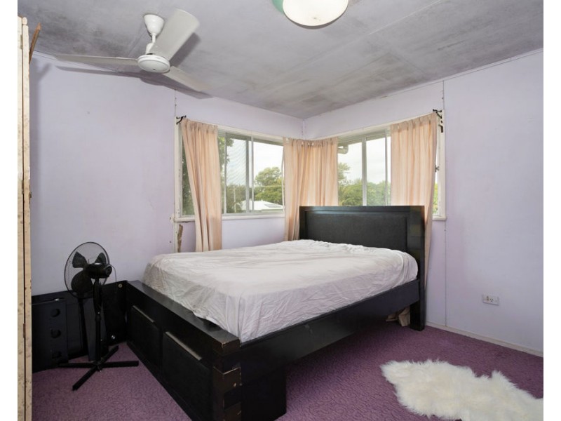 33 Meadow Street, North Mackay QLD 4740