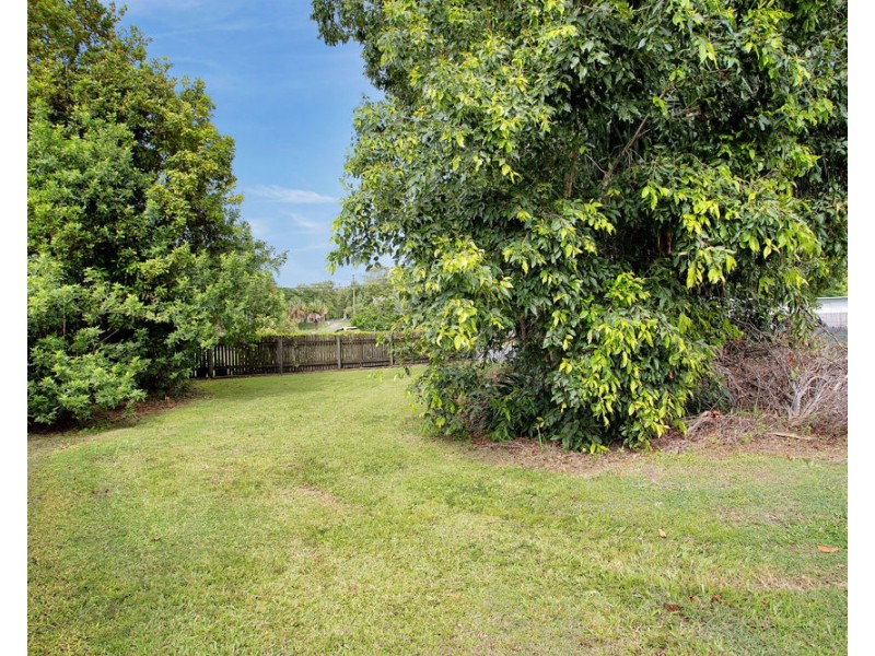 33 Meadow Street, North Mackay QLD 4740