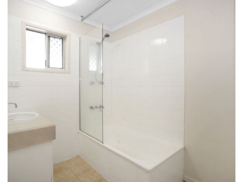 77 Maple Drive, Andergrove QLD 4740