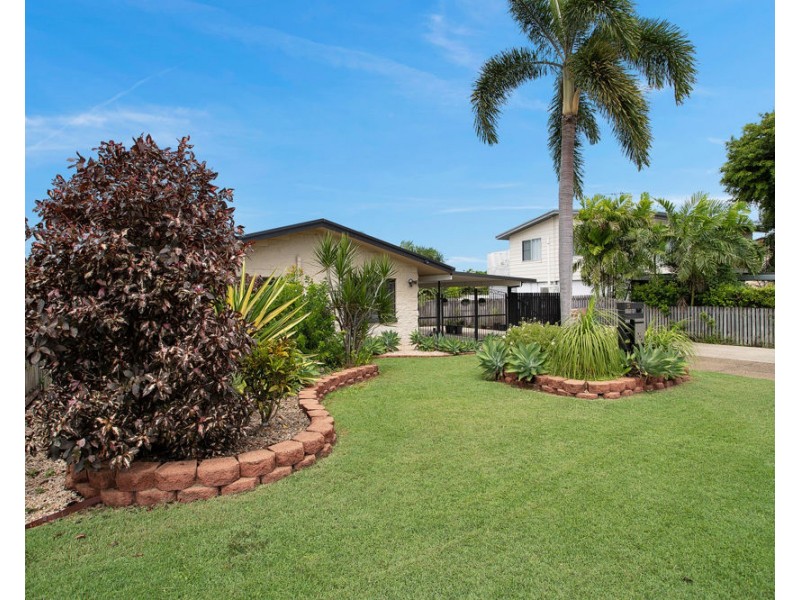 12 Jarrah Street, Beaconsfield QLD 4740