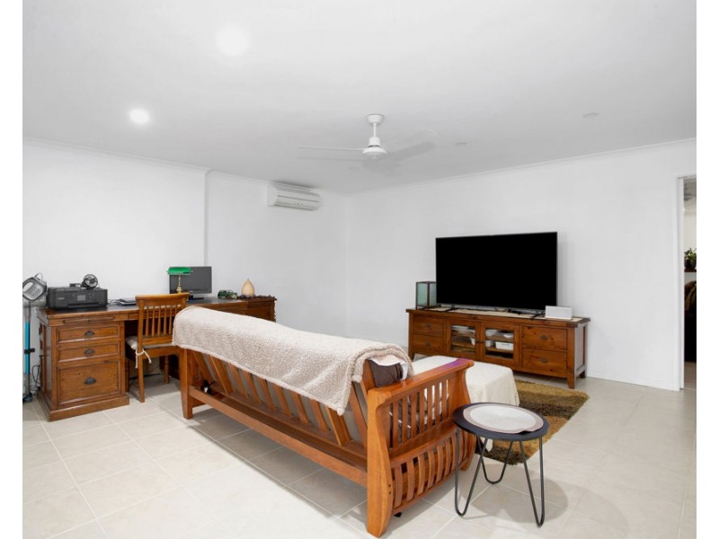 4 Credlin Street, South Mackay QLD 4740