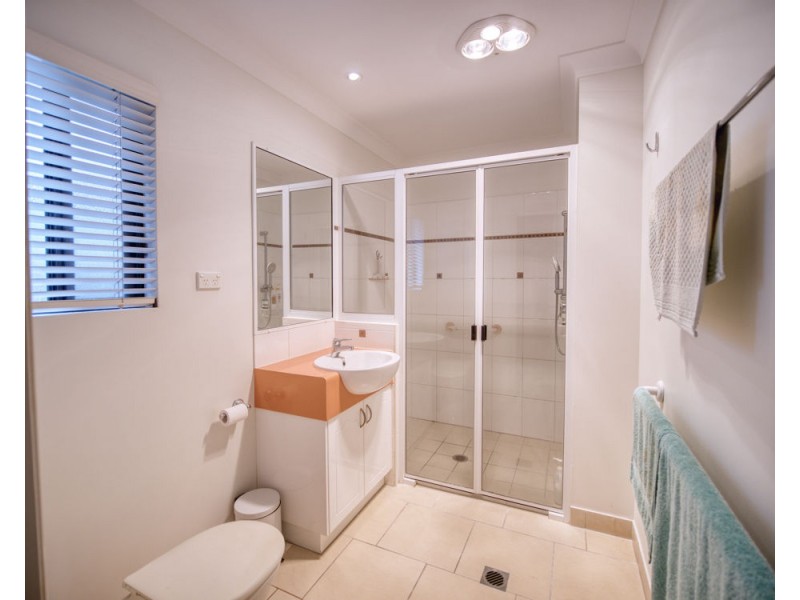 2/25 Garraway Street, West Mackay QLD 4740