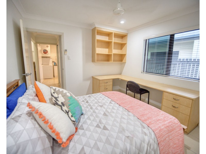 2/25 Garraway Street, West Mackay QLD 4740