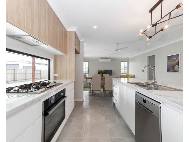 29 Patricia Circuit, Mirani QLD 4754