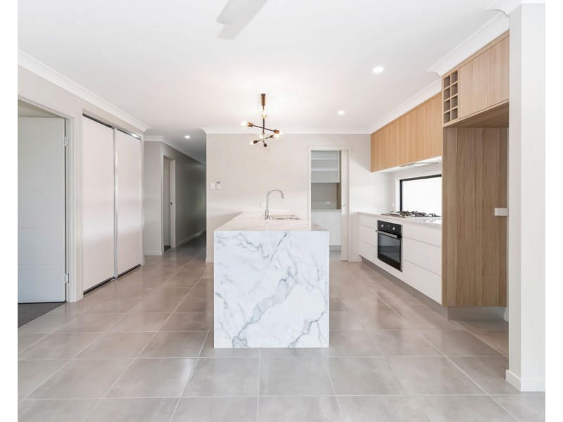 29 Patricia Circuit, Mirani QLD 4754