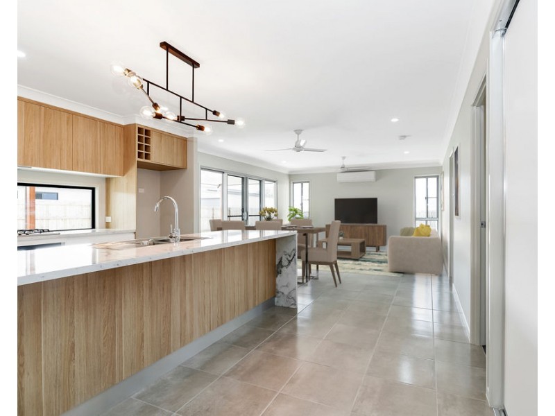 29 Patricia Circuit, Mirani QLD 4754