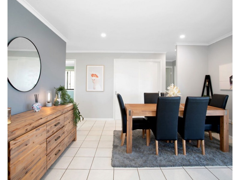 16 Collins Court, Eimeo QLD 4740