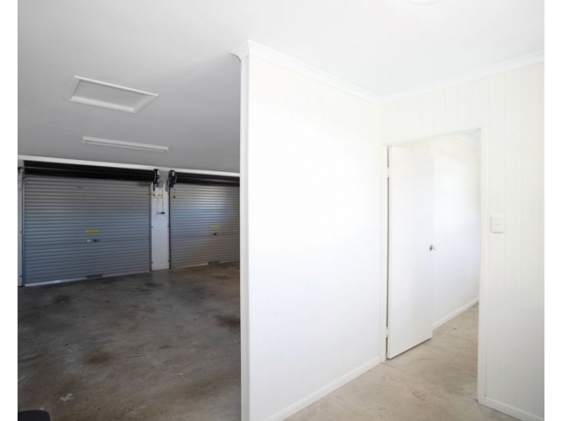 16 Collins Court, Eimeo QLD 4740