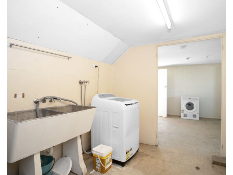11 Keim Street, Rural View QLD 4740